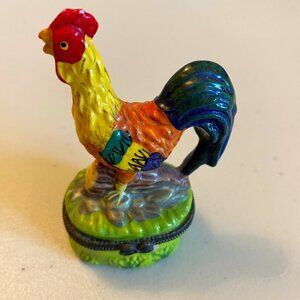 Vintage Limoges Inspired Ceramic Rooster Trinket Box Clasp Hand Painted Detailed
